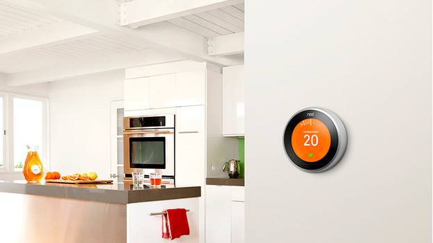 Save energy with a thermostat