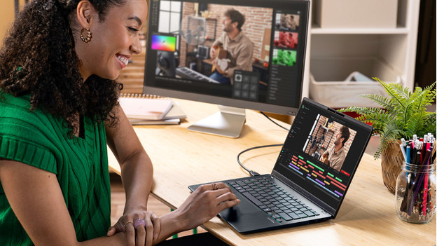 Person working an an ASUS Zenbook