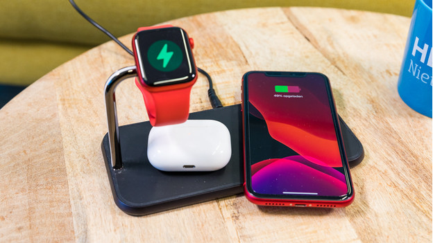 Charge multiple devices at the same time with charging doc