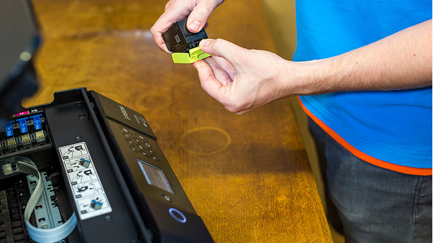 How do I set up an Epson printer with a PC or laptop? | Coolblue - Free ...