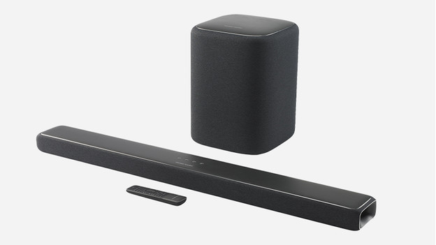 Soundbar, Subwoofer und Fernbedienung