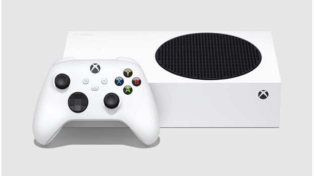 Xbox one s with extra clearance controller