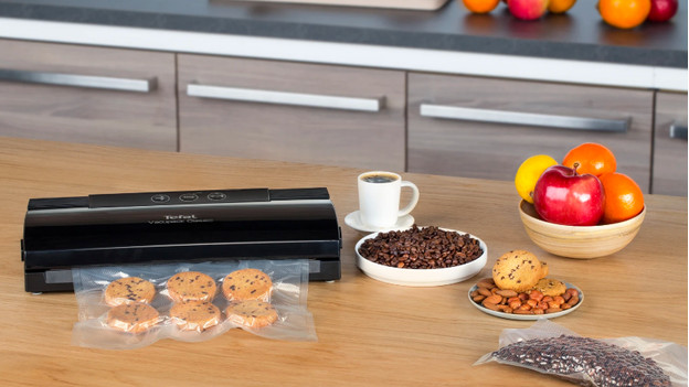 Vacuum sealer