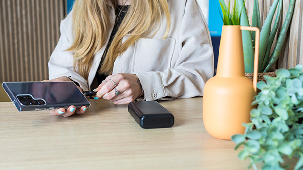 Powerbank mit Telefon