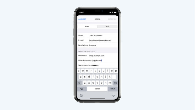 How do I set up email on my iPad and iPhone? | Coolblue - Free delivery ...