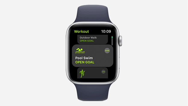 Start swim workout on the Apple Watch