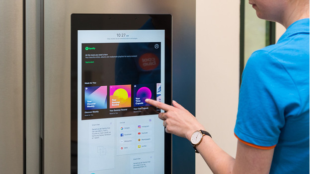Kühlschrank mit Touchscreen