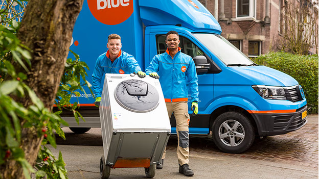 Delivery drivers with washing machine