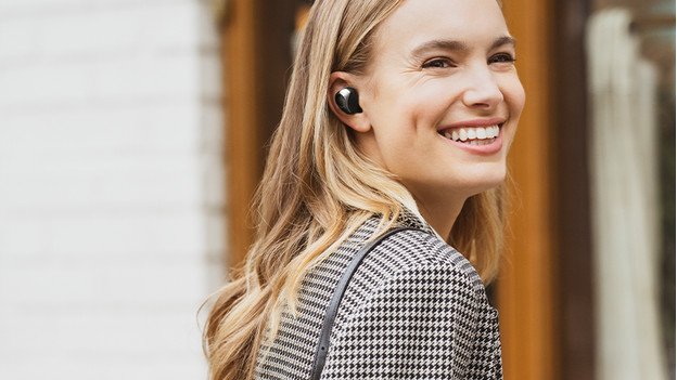 In-Ear-Kopfhörer in den Ohren
