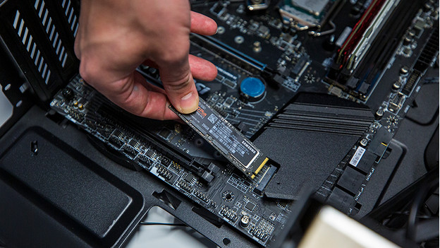 Expert installs an M.2 SSD into a home-built PC