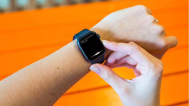 Activate Siri on the Apple Watch