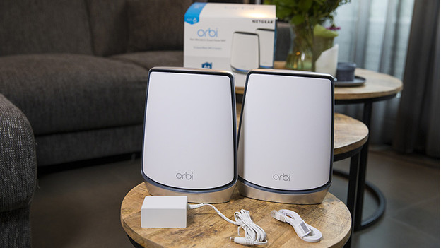 Setting up a mesh network Orbi