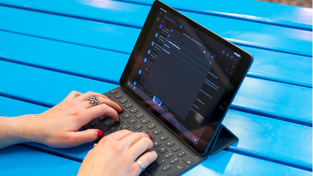 iPad 2019 keyboard cover