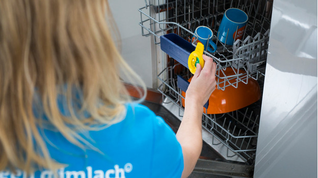 How do I clean my dishwasher? | Coolblue - Free delivery & returns