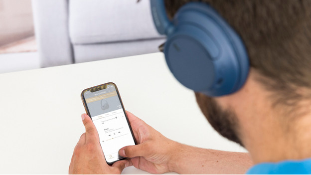 Sony Headphones-App im Einsatz