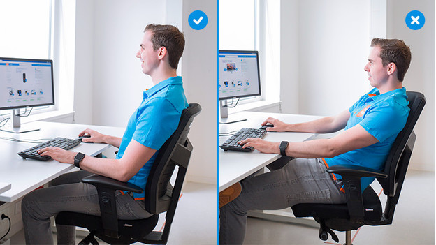 The expert sits correctly on the left, not on the right