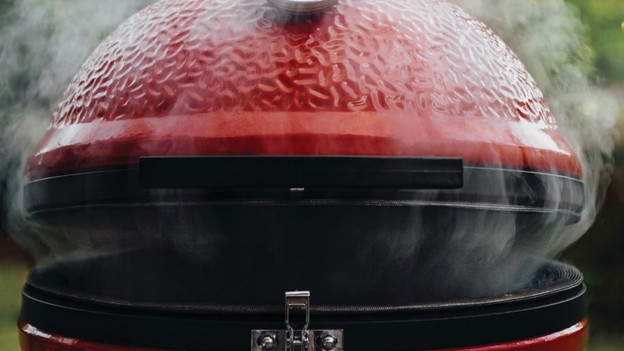 Lighting a kamado in 7 steps