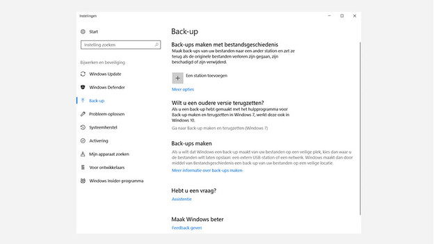 Gehe zum Back-up in Windows 10.