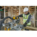 DeWalt DWS727-QS + Untergestell produkt in gebrauch