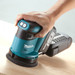 Makita DBO180ZJ (ohne Akku) produkt in gebrauch