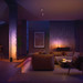 Philips Hue Gradient Signe Tischleuchte Schwarz produkt in gebrauch