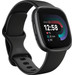 Fitbit Versa 4 Schwarz linke seite