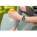 BlueBuilt Silikonarmband Blau für Samsung/Garmin 20 mm produkt in gebrauch