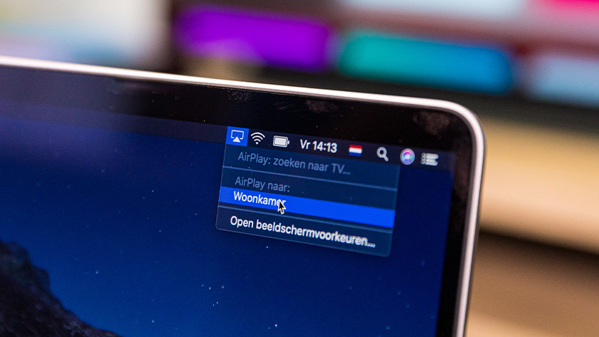 Verbinde dein Apple-Gerät mit demselben WiFi-Netzwerk wie Apple TV und tippe auf das AirPlay-Symbol.