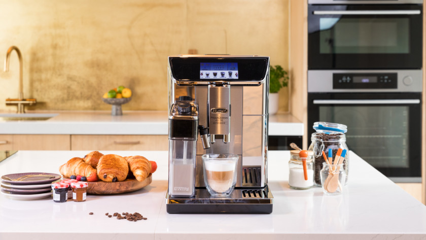 Advice on fully automatic espresso machines | Coolblue - Free delivery ...