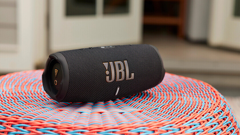 JBL Charge 5 WiFi