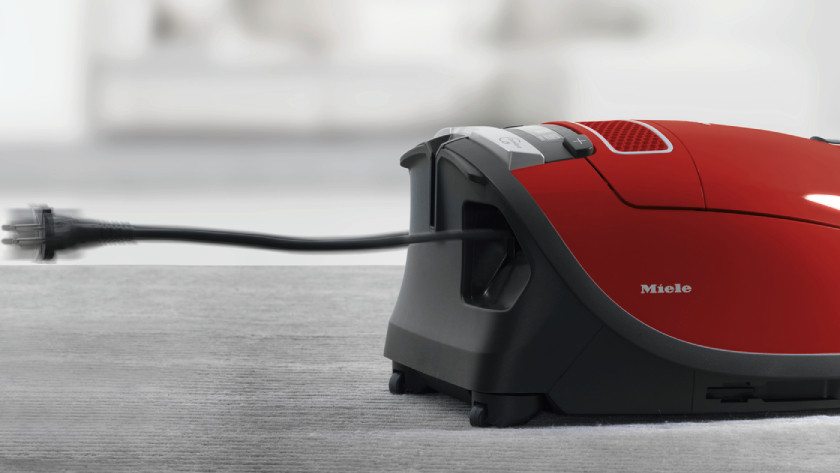 Miele vacuum with long cord