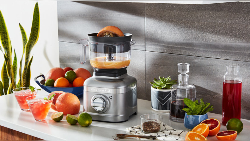 Standmixer mit Zitruspresse