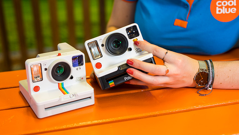 Getting started with your Polaroid instant camera | Coolblue - Free ...