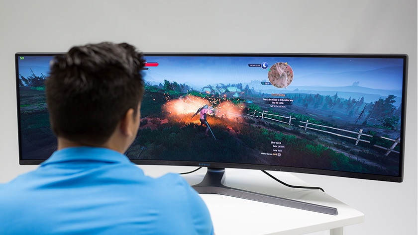 4K-Ultra-Wide-Gaming-Monitor von Samsung