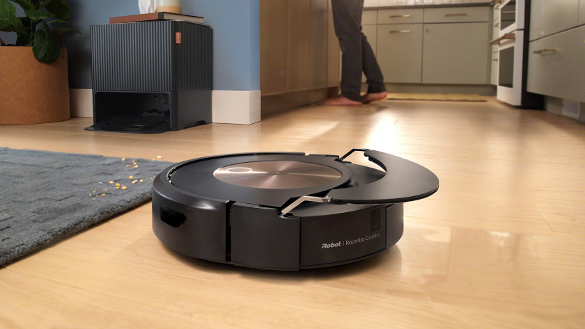 iRobot with mopping function