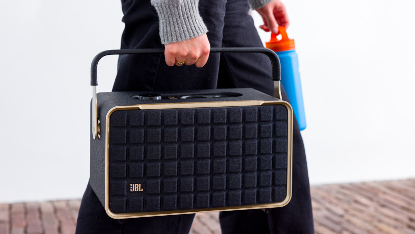 The JBL Authentics 300 has a handle that you can carry around the speaker with.