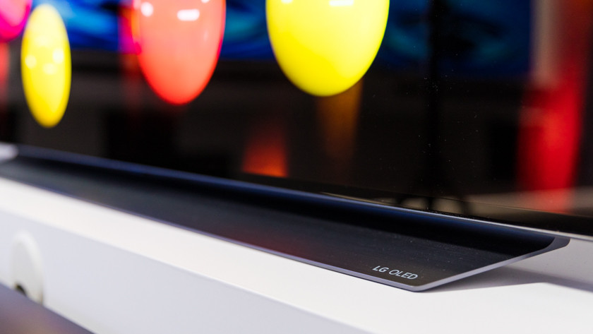 Standfuß des LG C1 OLED