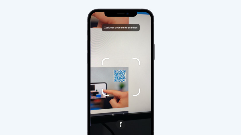 How do you scan a QR code with your Apple iPhone? | Coolblue - Free ...