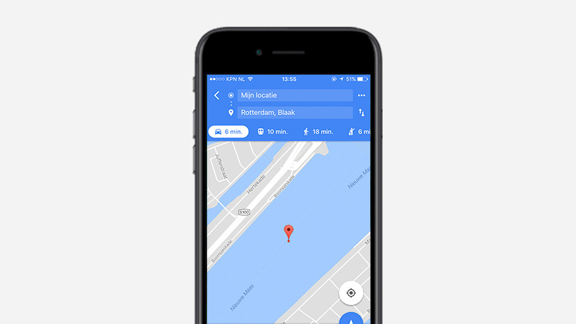 Navigating: navigation system vs smartphone | Coolblue - Free delivery ...