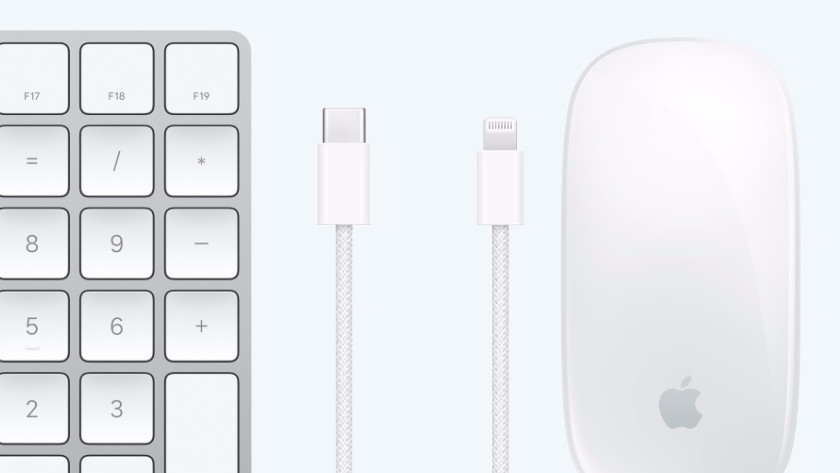 Wie lädt man das Apple Magic Keyboard und die Magic Mouse auf 