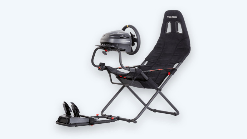 PlaySeat Challenge, Evolution und Trophy im Vergleich