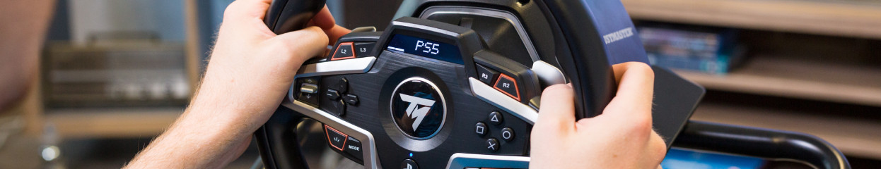 Perfekter Start in F1 2023: Jetzt Lenkrad für PS5 oder Xbox im