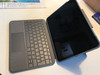 Logitech Folio Touch Apple iPad Air (2022/2020) Tastaturhülle Grau (Bild 1 von 3)