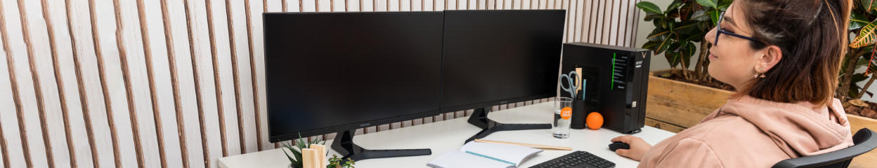 Which monitor do you choose for your home office?