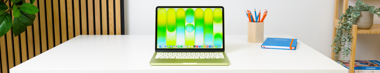How do you choose an Apple MacBook for social or economic studies?