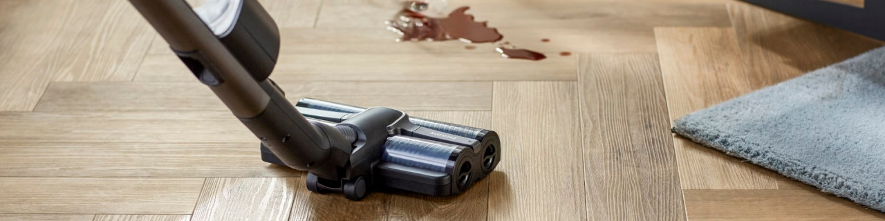 Everything on the Philips AquaTrio wet and dry vacuum