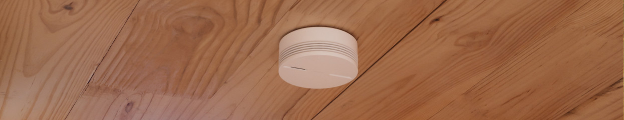 How do you choose a smoke detector?