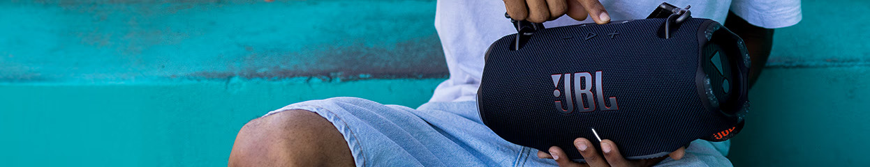 JBL BLUETOOTH SPEAKERS