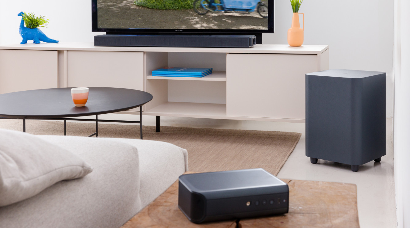 Die leistungsstarke JBL Bar 1300