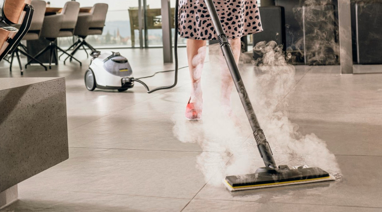 Leistungsstarker Dampfreiniger für hartnäckigen Schmutz